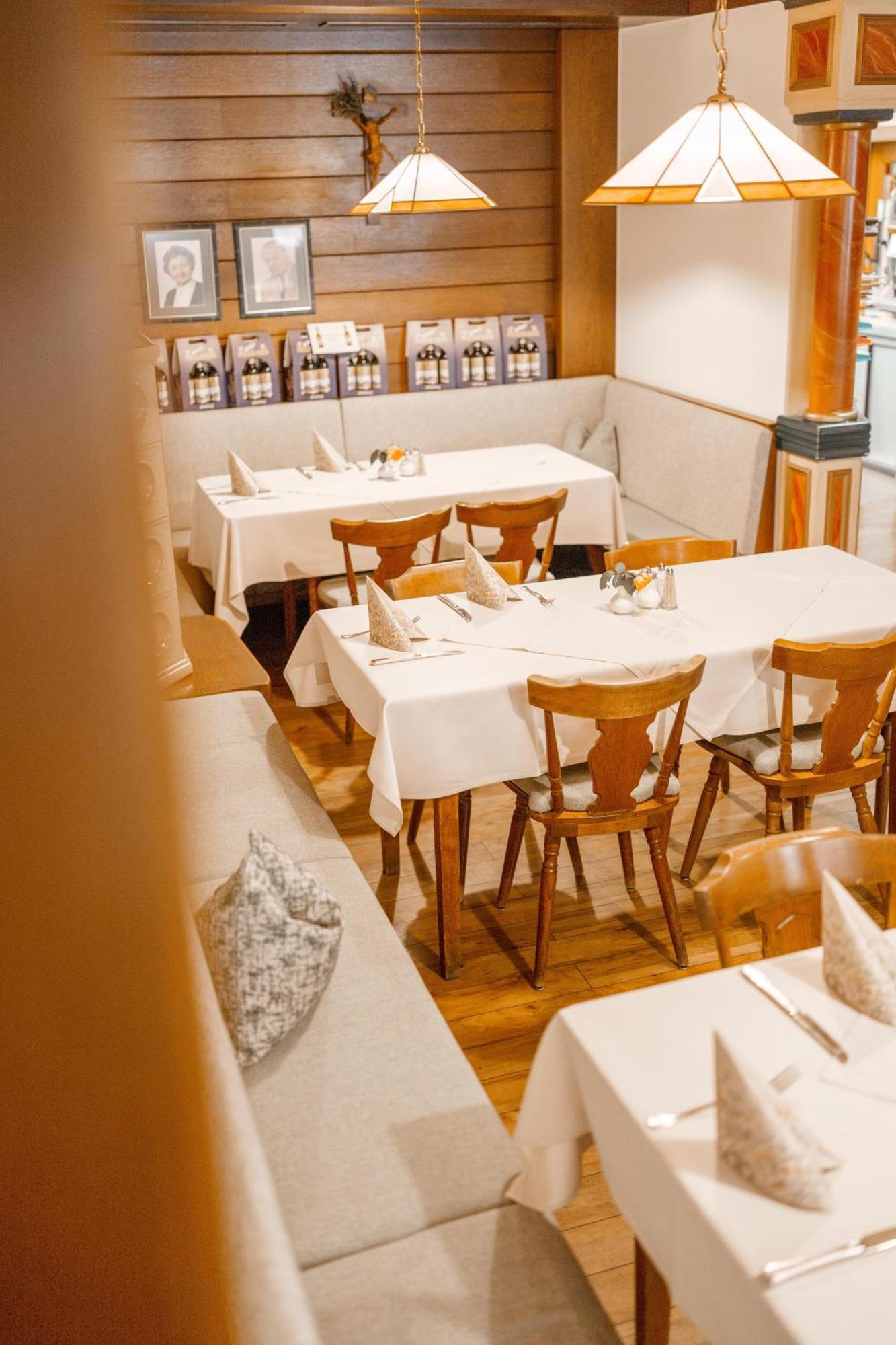 Koenig Ludwig Design Hotel Neu Zimmer Mit Sauna Oder Whirlpool Oder Mehr 4* Altotting